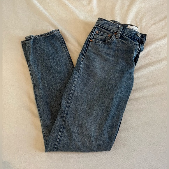 Aritzia jeans - Picture 3 of 4